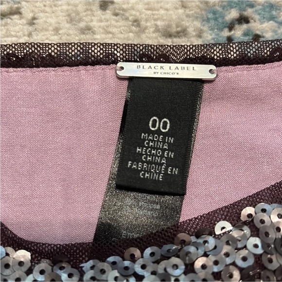 Chico’s Black Label Gray Sequin Short Sleeve Tee - Picture 5 of 16